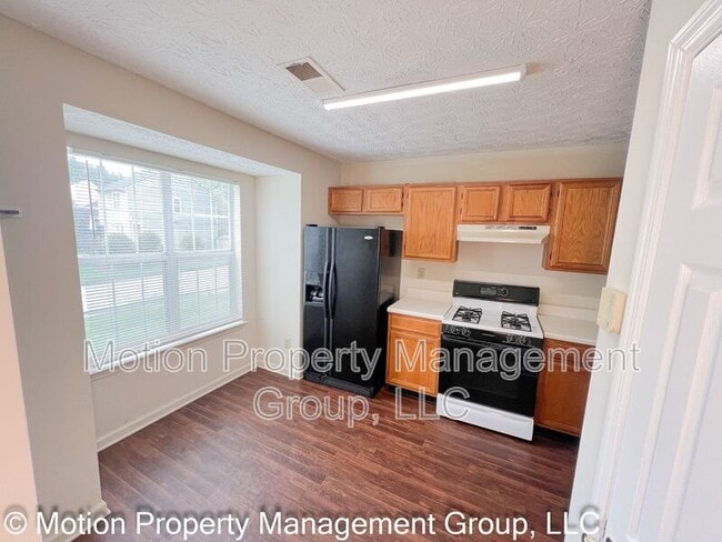 Building Photo - 6426 Charter Way