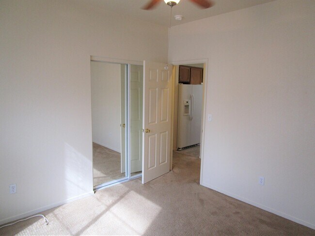 Building Photo - 2777 Stonecrest Way