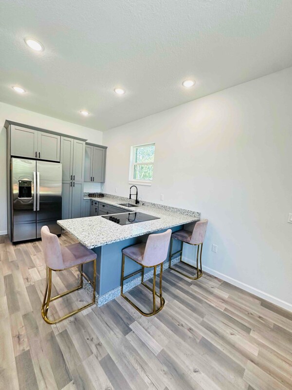 Foto del edificio - 12109 Glenshire Dr