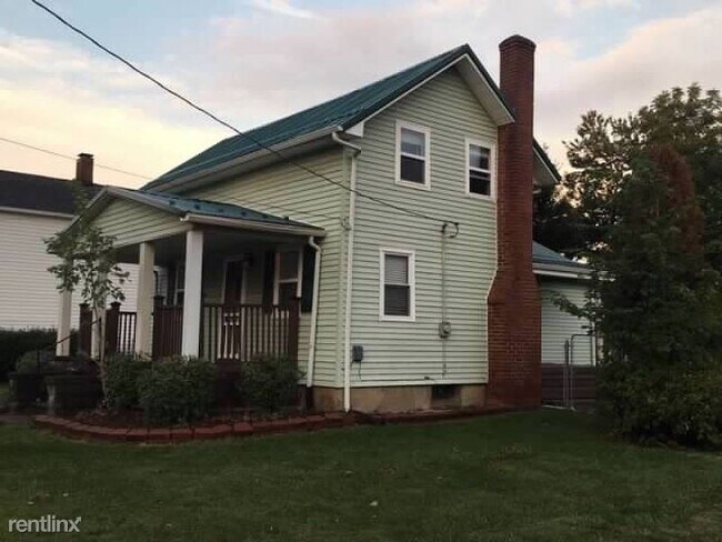 Building Photo - 3 br, 1 bath House - 26 E League St