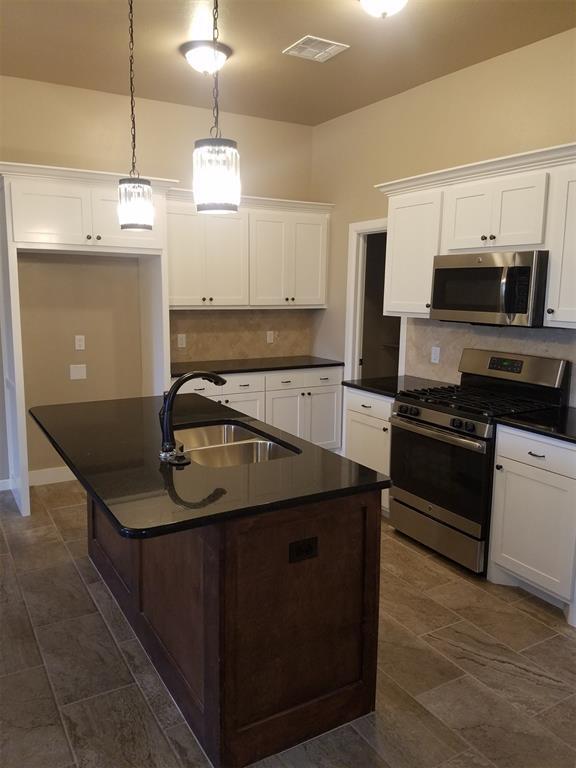 Building Photo - 4729 Enclave Pl