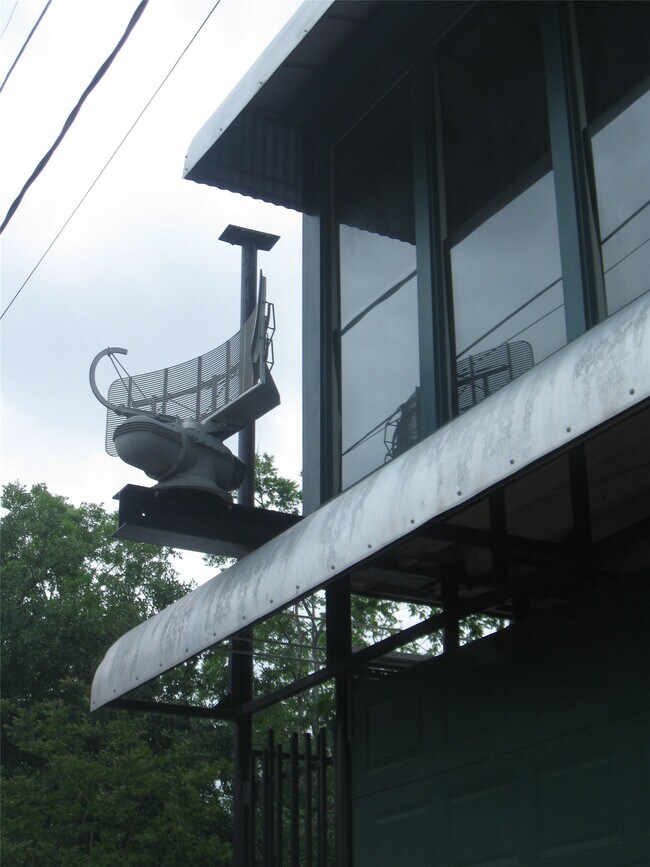 Foto del edificio - 1110 Winbern St