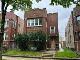 Foto principal - 8227 S Green St