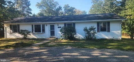 Building Photo - 45565 Camelot Ct