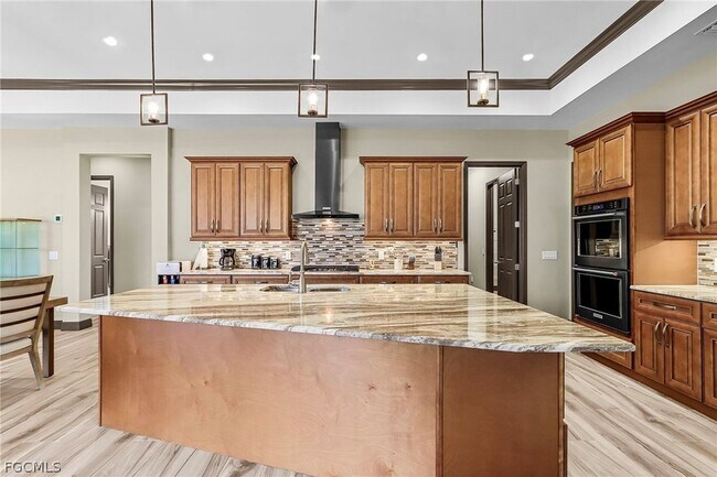 Building Photo - 6142 Calusa Rdg Trl