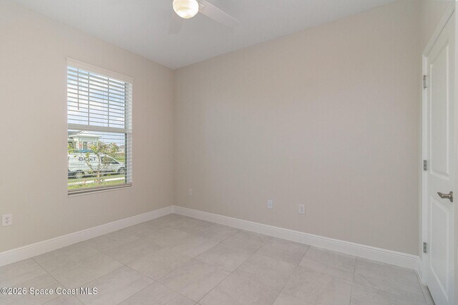 Foto del edificio - 9051 Udina Wy