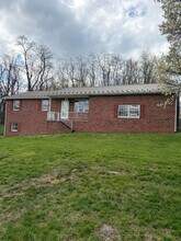 Building Photo - 9 Locust Ln