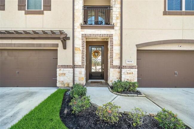 Foto del edificio - 9434 Scanlan Heights Ln