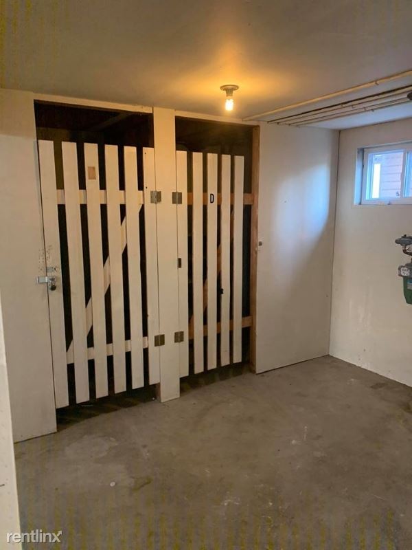 Building Photo - 4102 Taft Ave