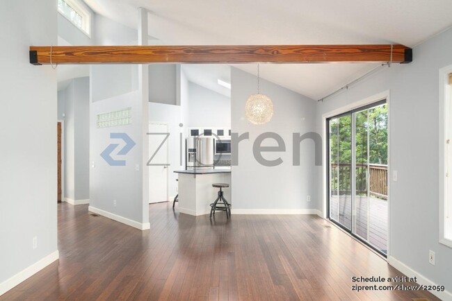 Foto del edificio - 5911 SW Yamhill St