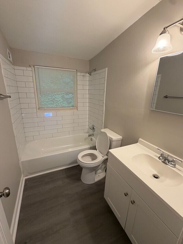Foto del edificio - 3625 Glenwood Dr