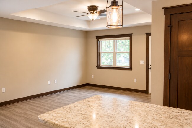 Foto del edificio - 3428 Riverview Dr