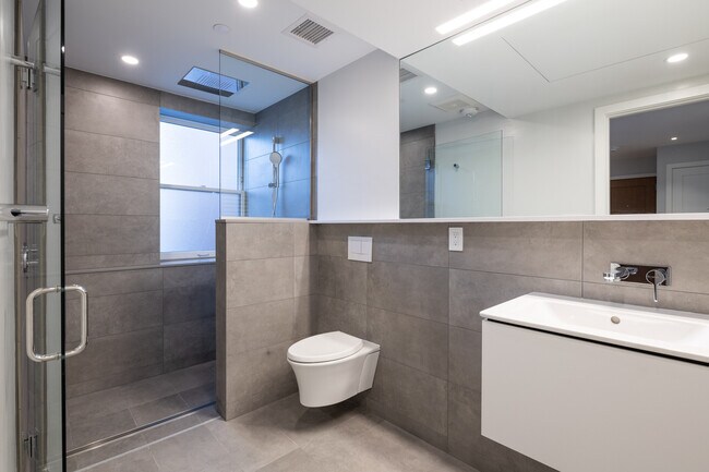 Foto del edificio - 12 Commonwealth Ave