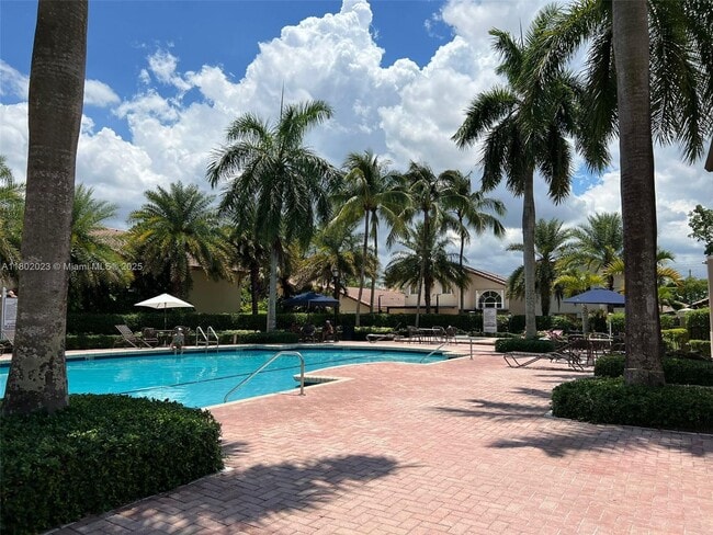Foto del edificio - 5096 NW 113th Pl