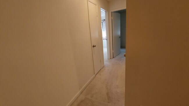 Building Photo - 1540 Ivycreek Cir