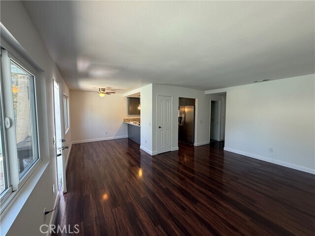 Foto del edificio - 1301 Wheaton Way
