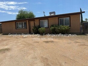 Building Photo - 6850 E Lurlene Dr