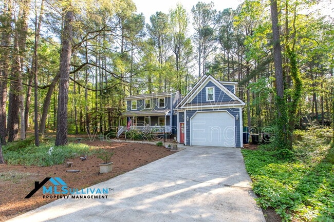 Building Photo - 5623 Lake Elton Rd