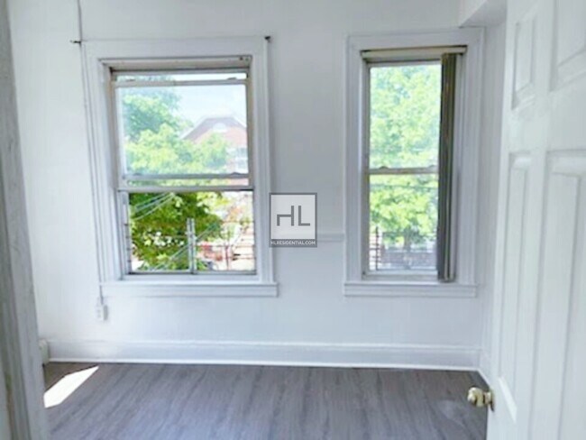 Building Photo - 201 STREET