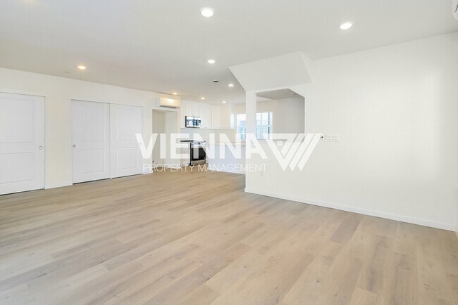 Foto del edificio - 7994 Quiet Knolls Dr