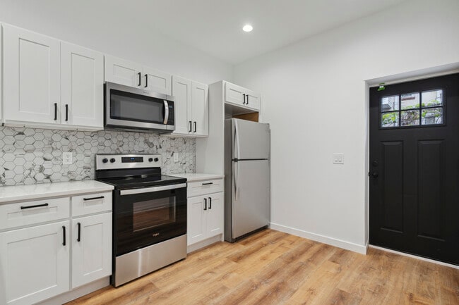 Building Photo - 2526 N 30th St