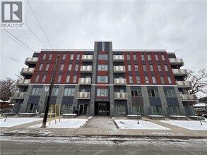 Building Photo - 77 Leland St