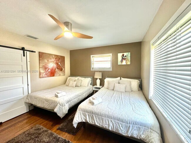 Foto del edificio - 1275 NW 50th St