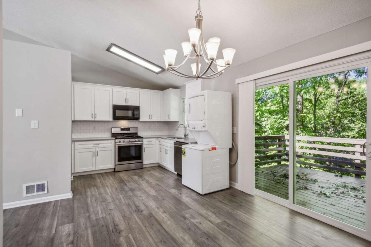 Foto principal - 5028 Chadwick Ct