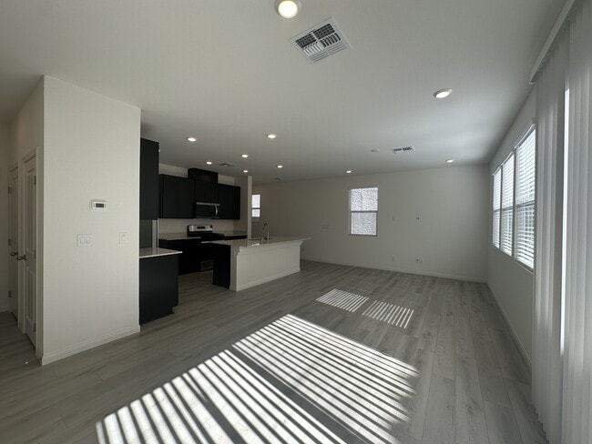 Foto del edificio - 9125 Rivington Ave