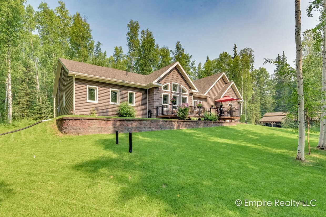 Primary Photo - AVAILABLE AUGUST 26th- 3 Bed/2 Bath Single...