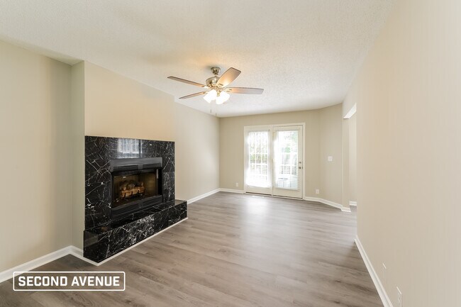 Building Photo - 3612 Mizell Rd