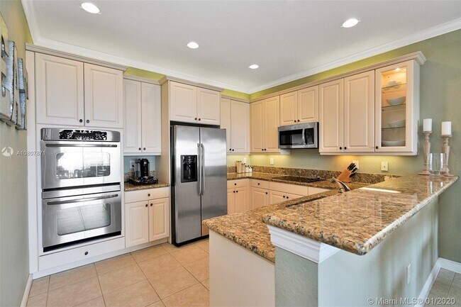 Foto del edificio - 5317 SW 183rd Ave