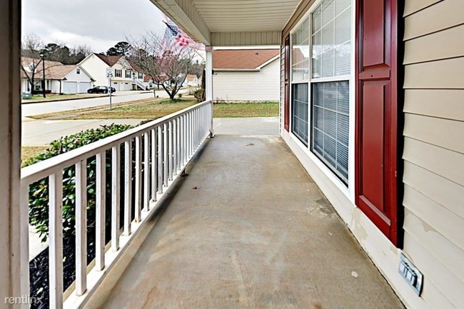 Building Photo - 6728 Chesepeake Trail