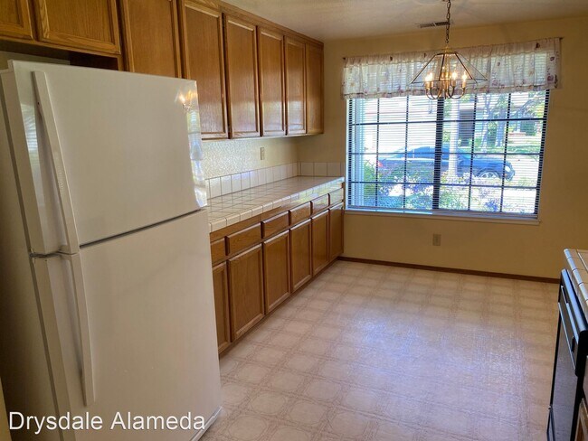 Foto del edificio - 3 br, 2 bath House - 14 Ulster Place