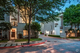 Building Photo - 4026 Travis St