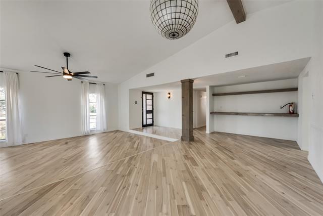 Foto del edificio - 829 Fleming Trail