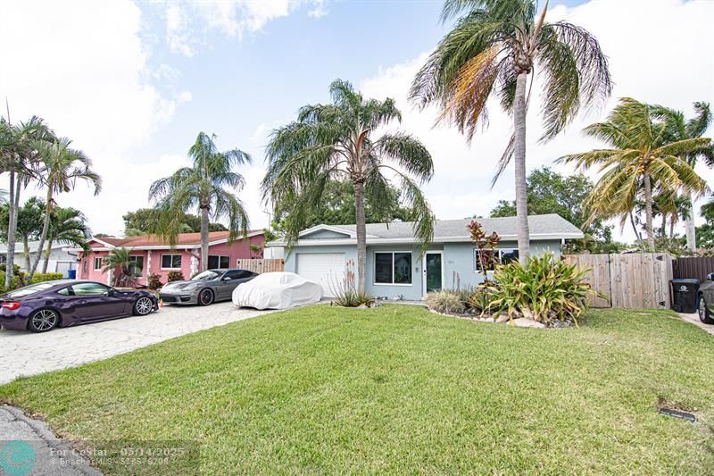 Foto principal - 3251 NW 65th St