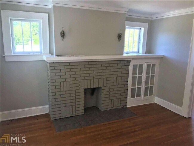 Foto del edificio - 1706 McLendon Ave NE