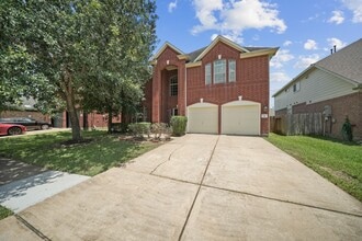 Building Photo - 12 Palomar Dr