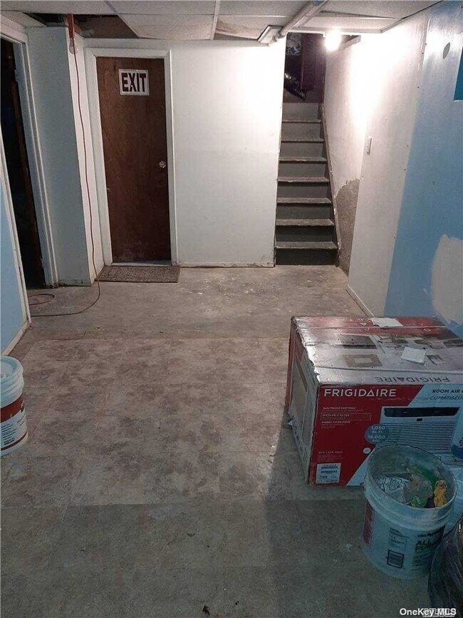 Foto del edificio - 104-31-104-93 93rd Ave