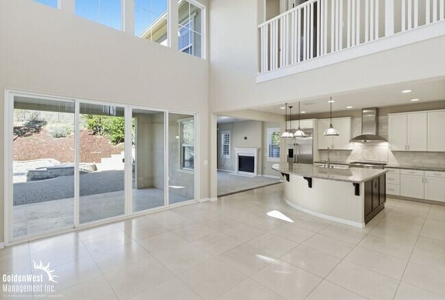 Foto del edificio - Beautifully Appointed 5Bdm 4Ba Home Located in San Marcos!