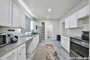 Building Photo - 1043 E Highland Blvd