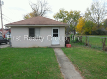 Primary Photo - 41 Drexel Ave