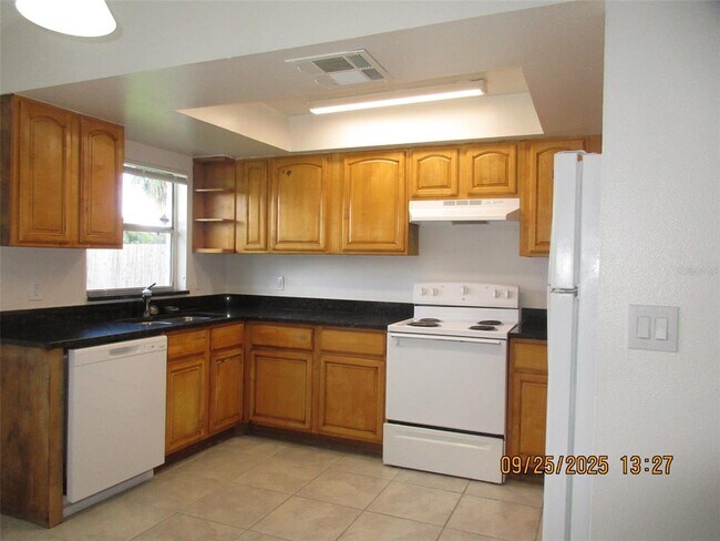 Foto del edificio - 978 Florida Pkwy