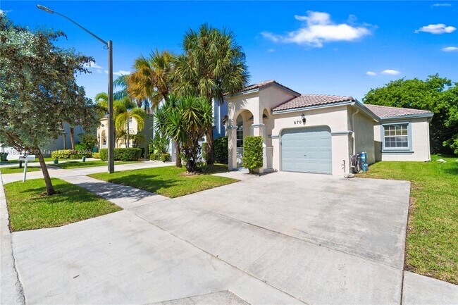 Foto del edificio - 670 NW 154th Ave