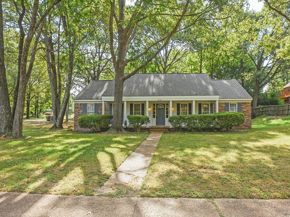 Primary Photo - UPDATED 3 bed, 2 bath home in Cordova.