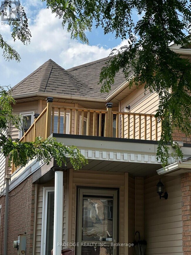 Building Photo - 5107 Lampman Ave