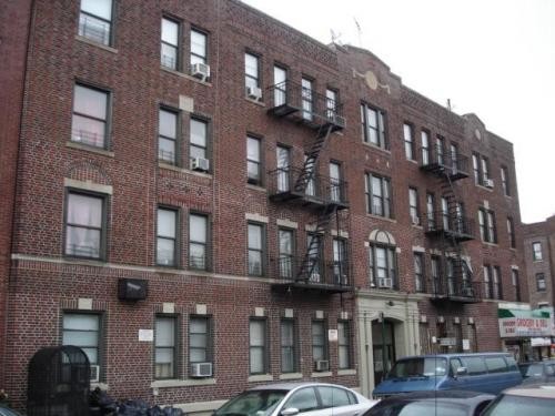 Primary Photo - 73 E 96th St