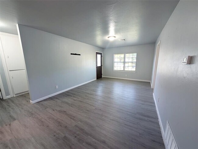Foto del edificio - 3133 NW 32nd St