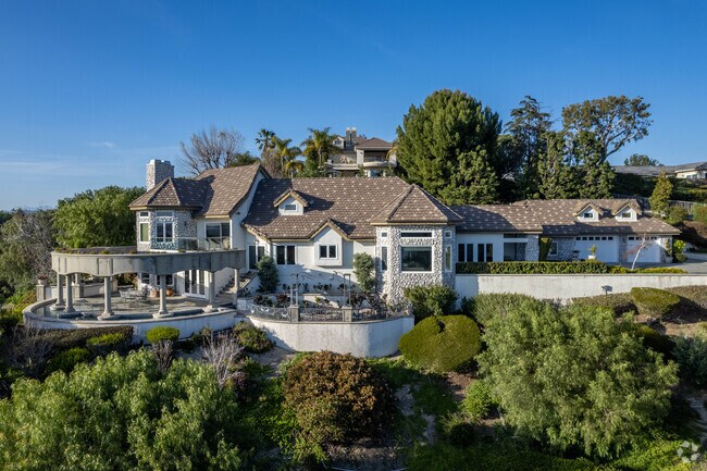 Some homes in Fullerton are truly spectacular, nestled on hillsides with beautiful views.